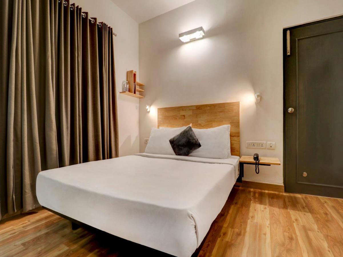 Upar Hotels Indiranagar Bangalore Extérieur photo