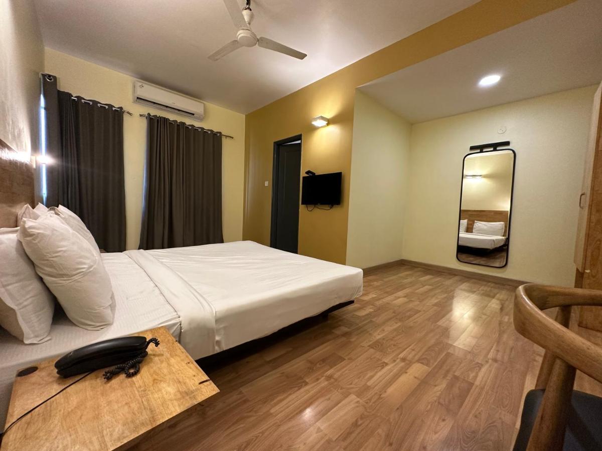 Upar Hotels Indiranagar Bangalore Extérieur photo